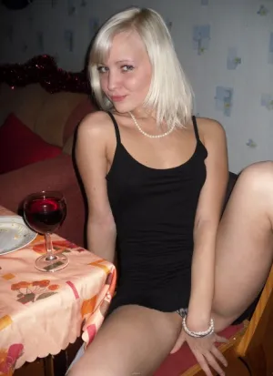 проститутка Мая, 23, Новомосковск